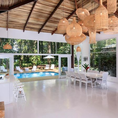 Gigi Brown Villa Frida Beachfront Puerto Viejo de Talamanca Exterior photo